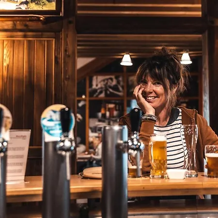 코르넬뤼스하프 호텔